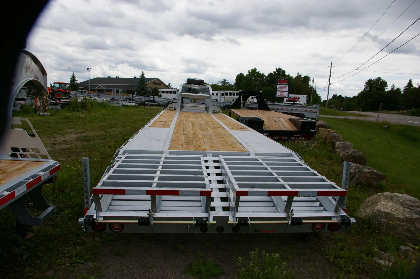 30 ft deckover trailer photo 2