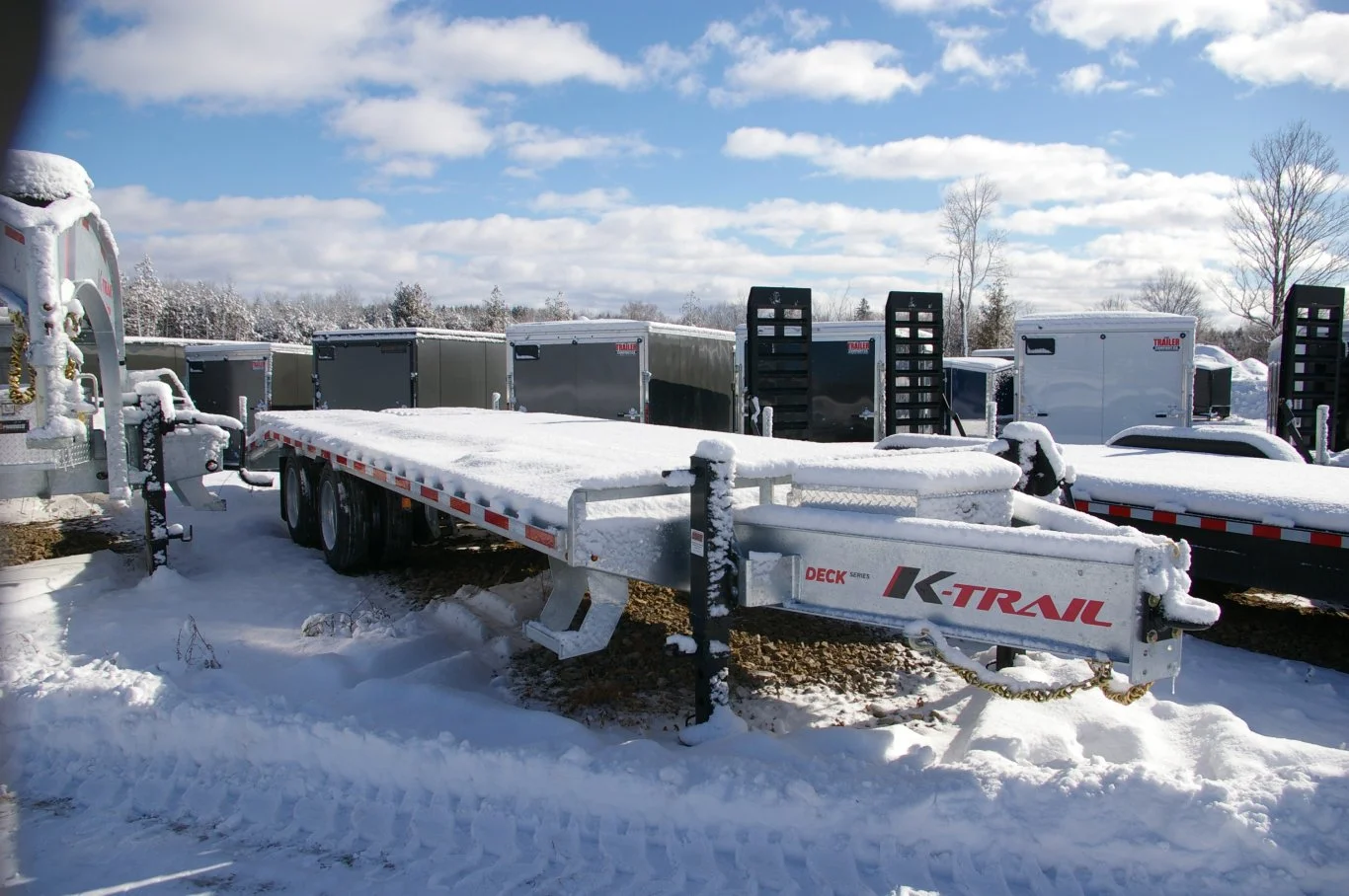 102 inch deckover trailer with dovetail