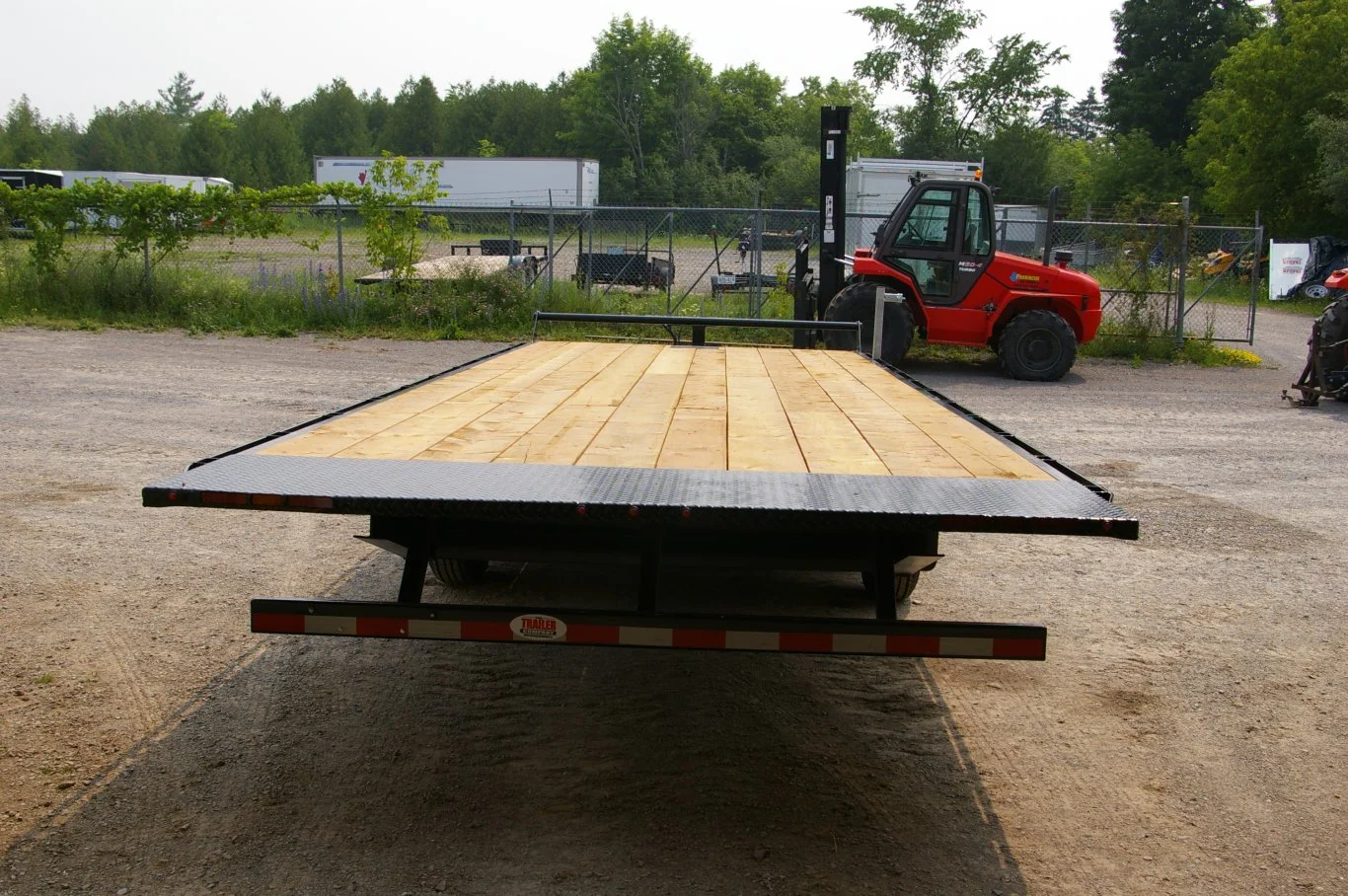 tri axle tilt trailer photo 2