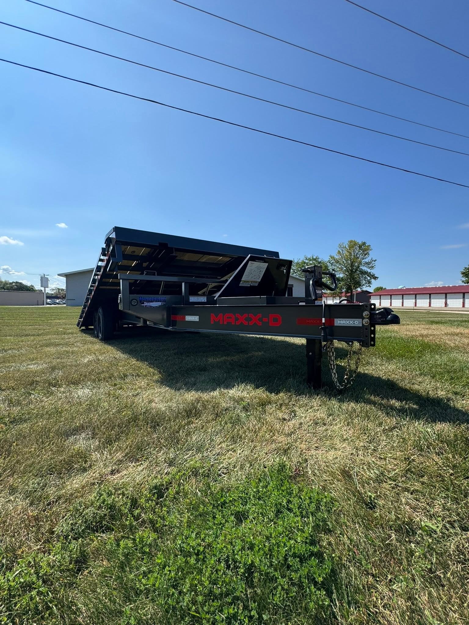 deckover tilt trailer photo 10