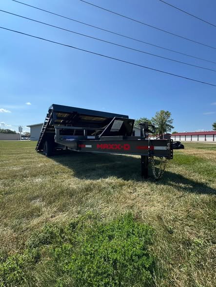 deckover tilt trailer photo 9